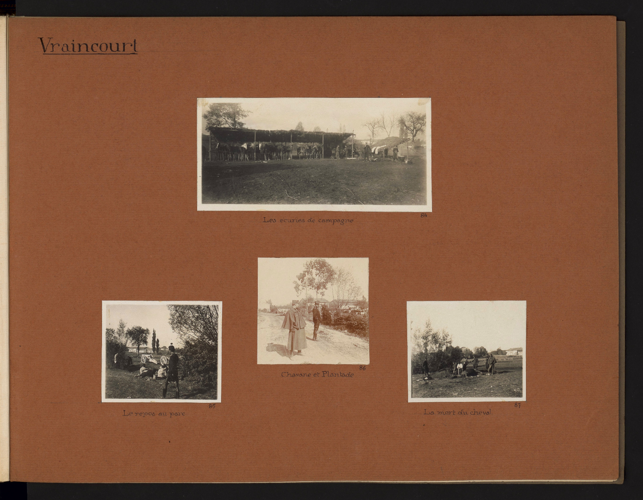Tome 1 · AD084_0182.jpg : 4 photographies, chacune cliquable