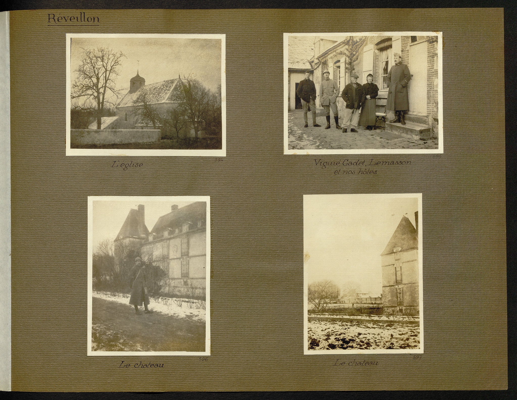 Tome 2 · AD084_0345(1).jpg : 4 photographies, chacune cliquable